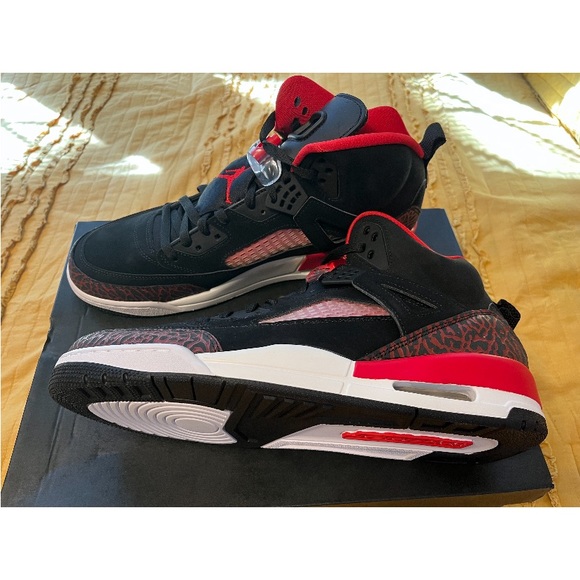 All Three pair Jordan size 13 good used condition box included - Picture 4 of 6